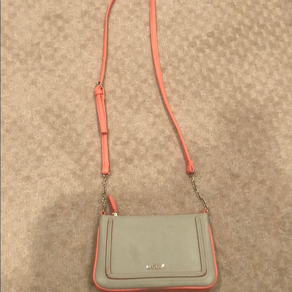 Guess bag
